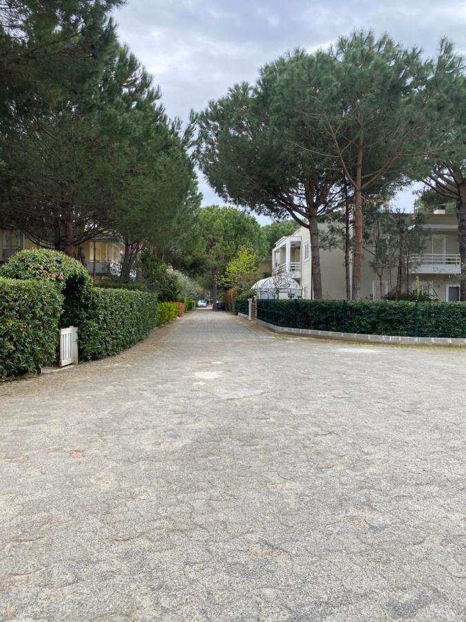 A Cozy Duplex In The Lalzi Bay Villa Durrës Exterior foto