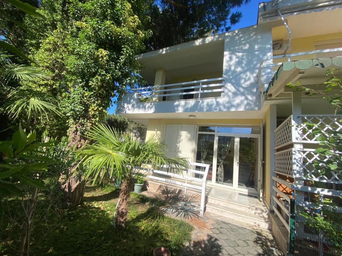 A Cozy Duplex In The Lalzi Bay Villa Durrës Exterior foto